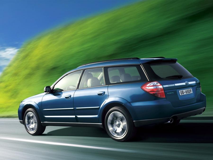  Subaru Outback 3.0R 2006 года  (EU) (фото 21 из 24)
